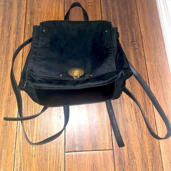 Backpack 🖤lightweight Black purse vegan leather travel backpack purse - Picture 2 of 14